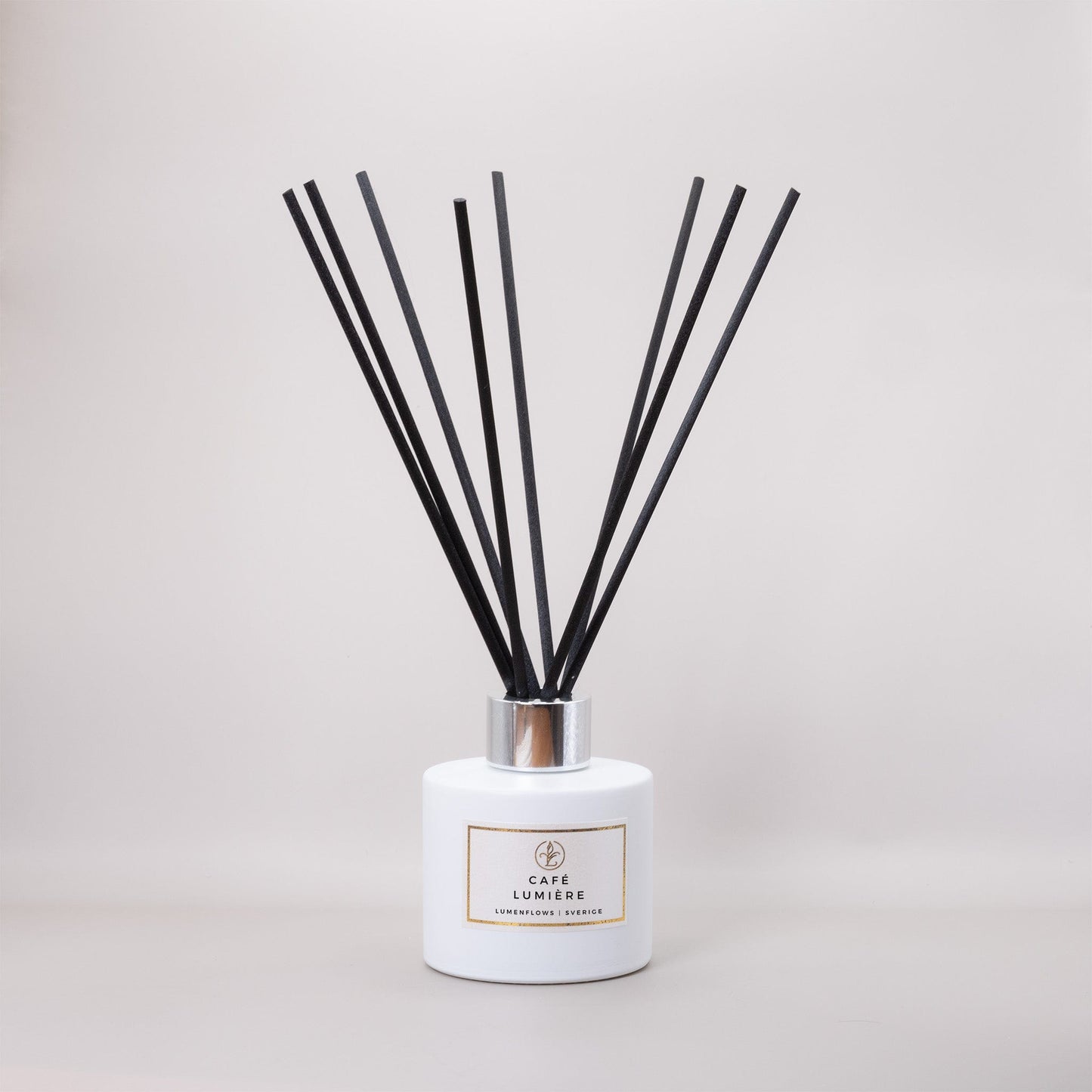 Reed Diffuser | Café Lumière Silver Black - LumenFlows